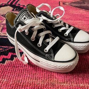 Converse platform shoes